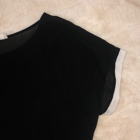 Translucent Top - Picture 3 of 5